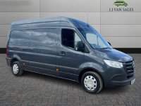 MERCEDES-BENZ SPRINTER