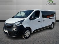 VAUXHALL VIVARO